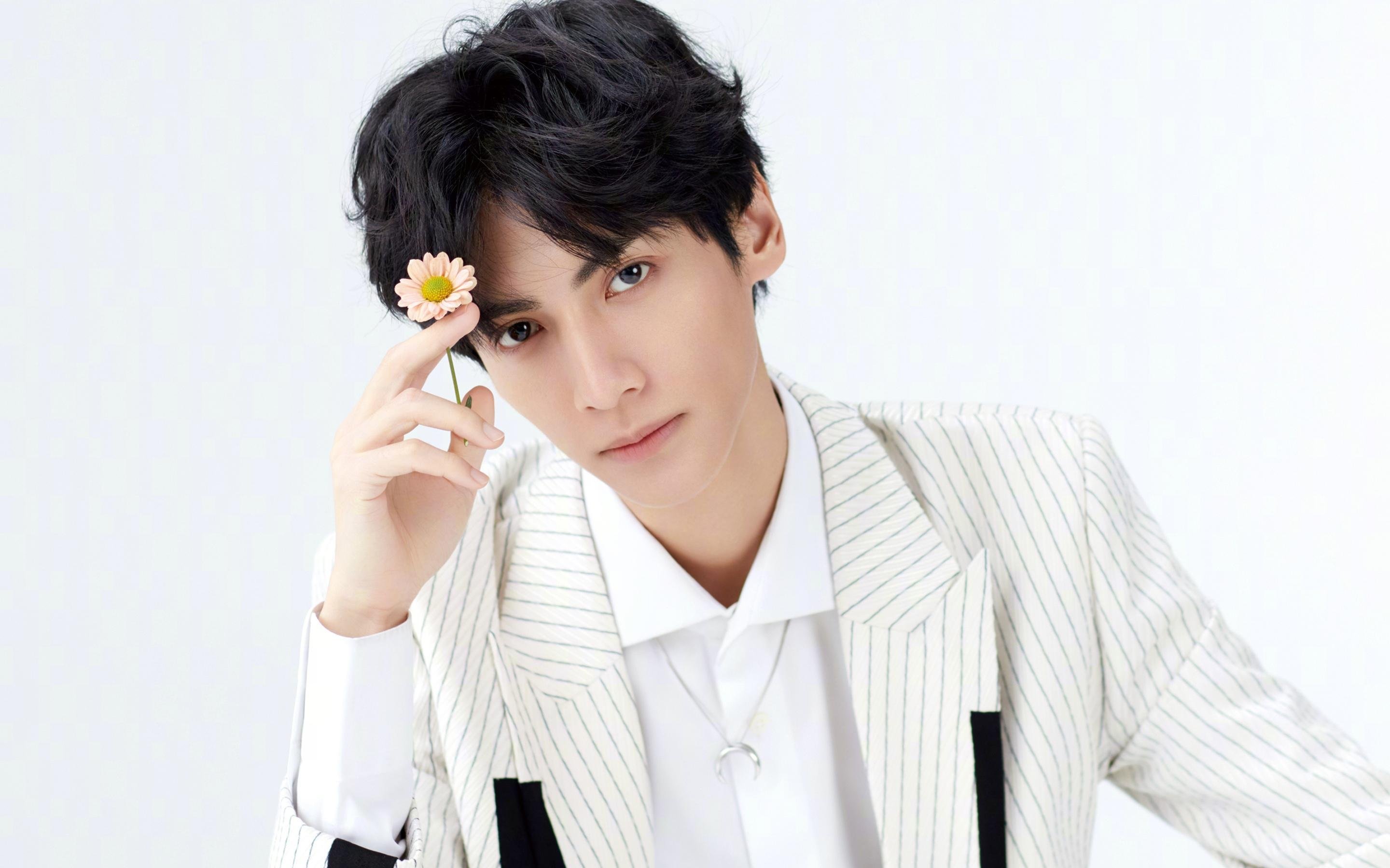 乌拉圭挑战意大利，德保利球场比赛，乌拉圭挑战意大利,德保利球场比赛结果