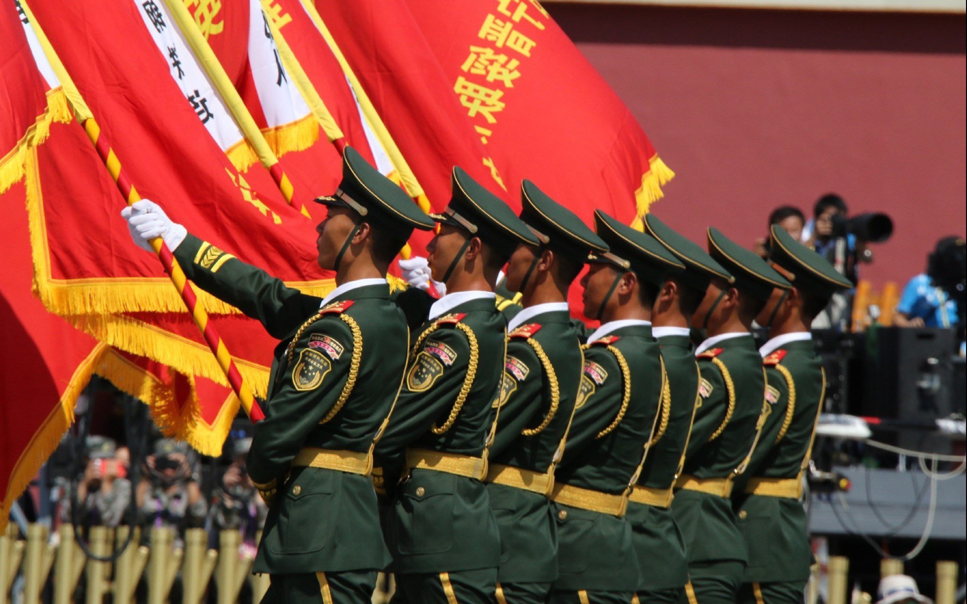 “高新区全民健身馆：短柄墙球，不只是一场比赛，而是脑力与体力的双重考验！”