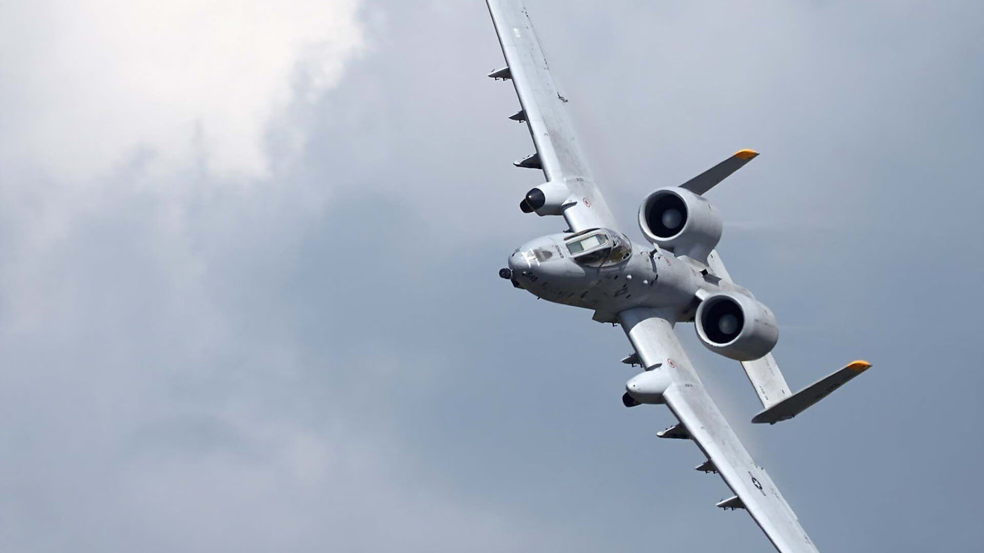 国际足球界推动“绿色氛围”，比赛用水和电实现可循环使用